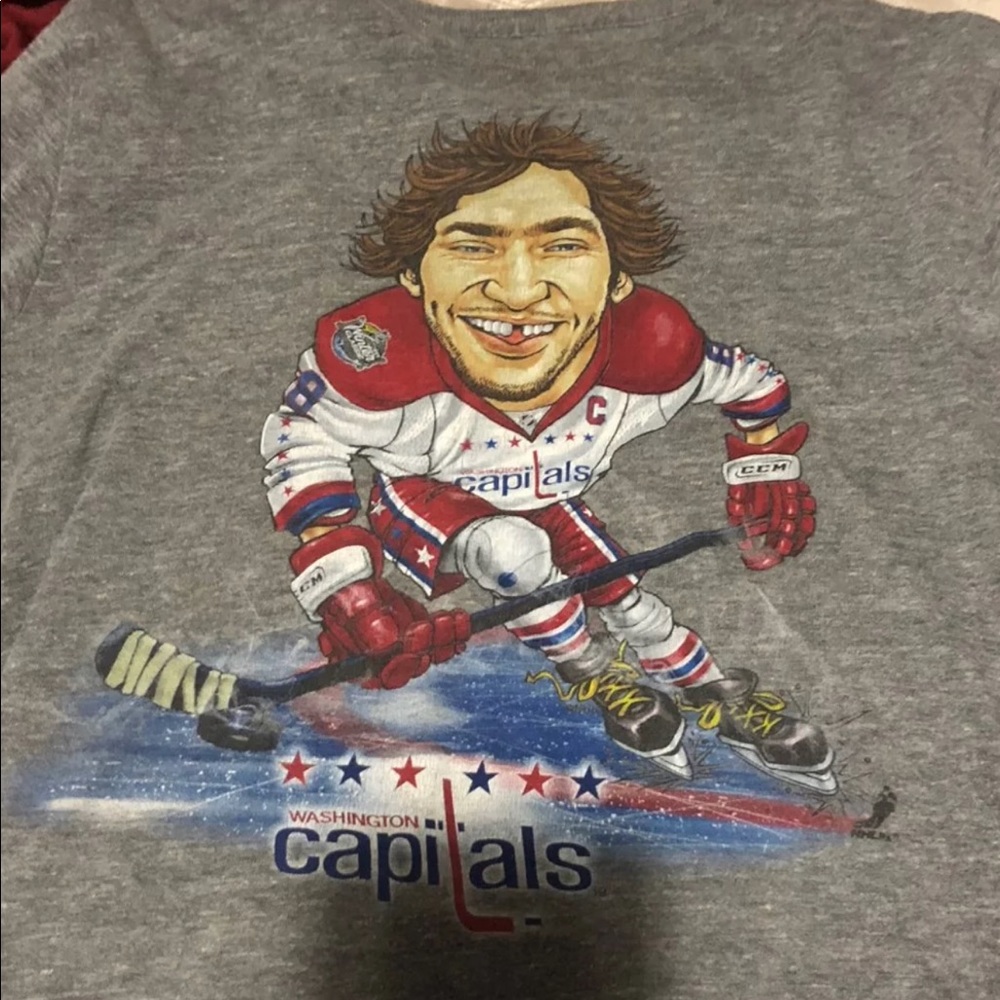 Vintage Capitals tee